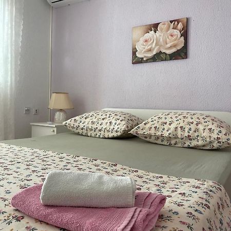 Providenca Apartments Baška Voda Esterno foto