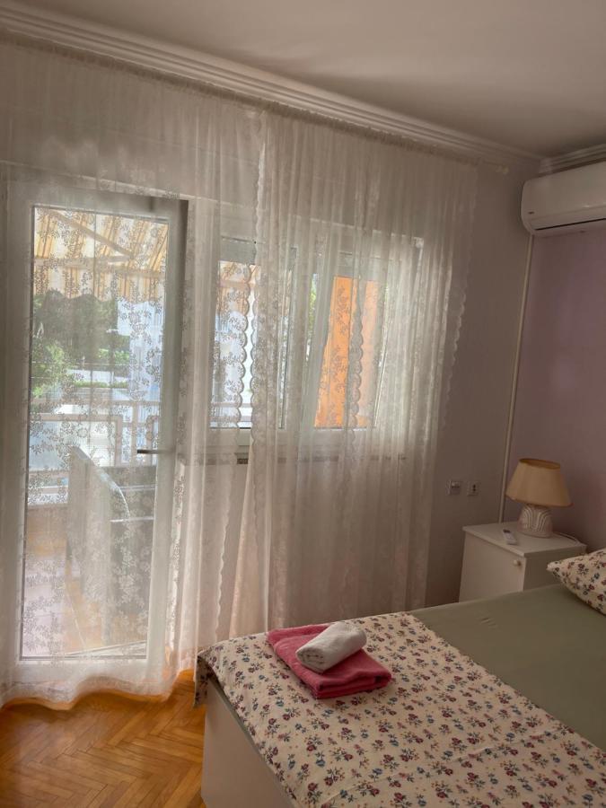 Providenca Apartments Baška Voda Esterno foto