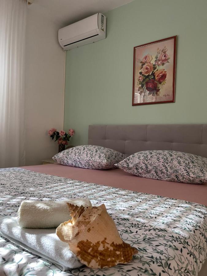 Providenca Apartments Baška Voda Esterno foto