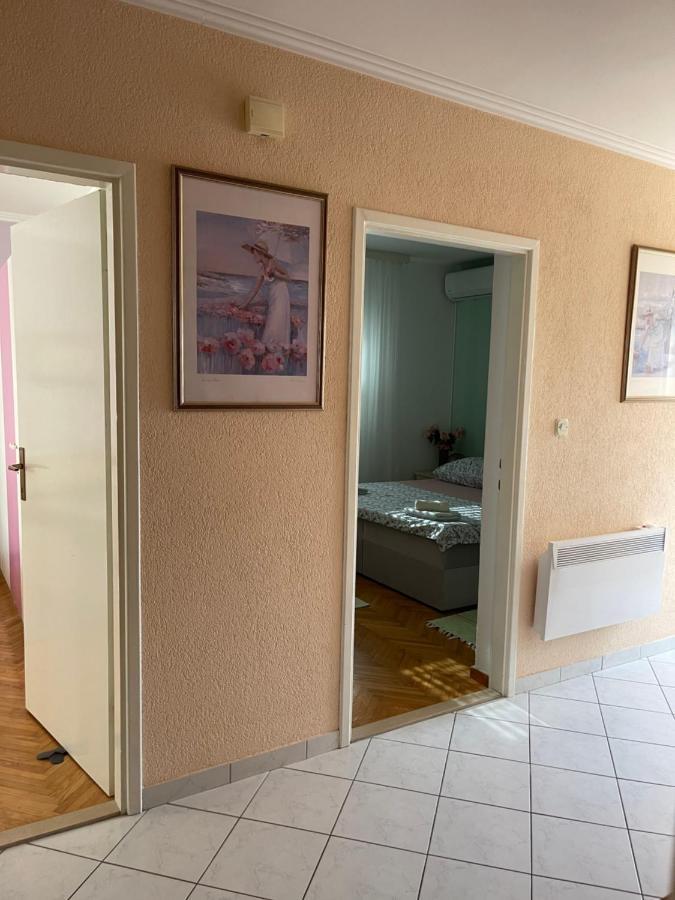 Providenca Apartments Baška Voda Esterno foto